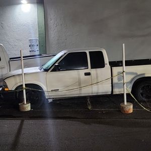 Single cab Chevy pick up